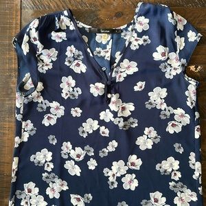 Mod cloth cap sleeve top